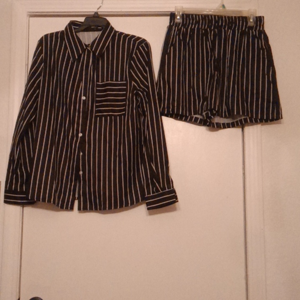 Women's Short Set NWOT
